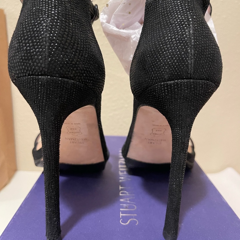 Stuart Weitzman. “ Goose Bump “